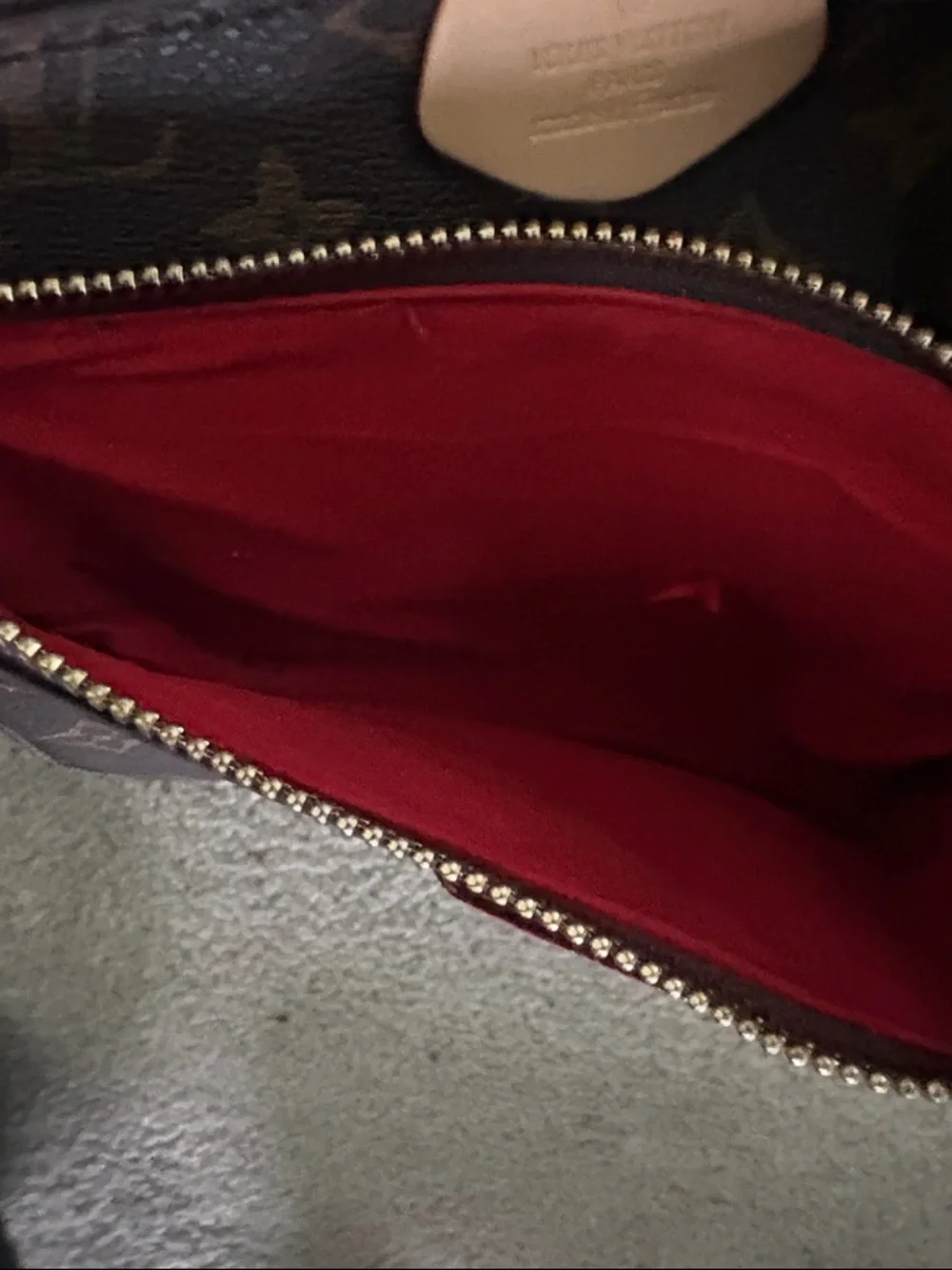 Louis Vuitton Monogram double pouch crossbody - Picture 6 of 11